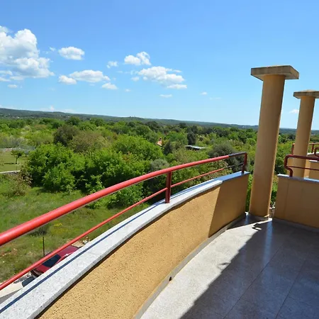 Ana Wellness Apartman *