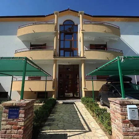 安娜健身公寓酒店 公寓 *